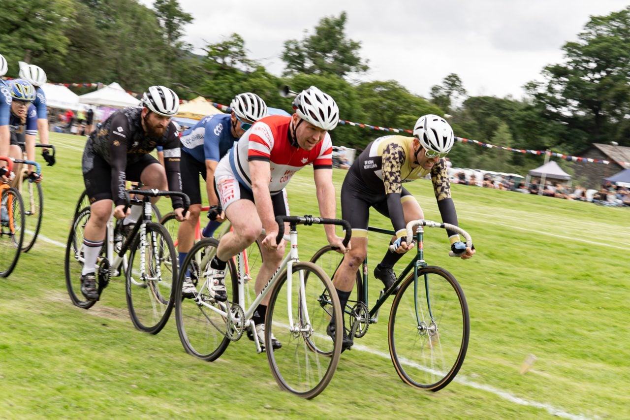ghyll-scrambling-in-the-lake-district